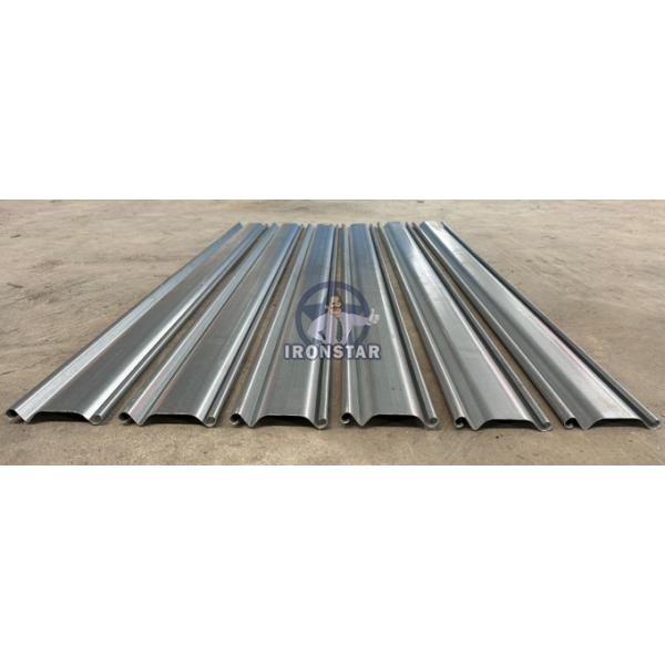 30-50m/min fast speed cutting rolling shutter door roll forming machine in Brazil Raw material: Galvanized steel