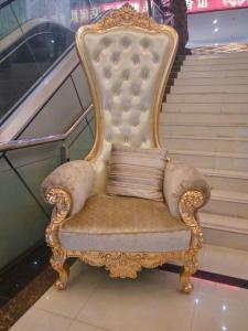 China Xinyu ISO14001 Antique Hotel Furniture Luxury King Gold Throne Chairs factory