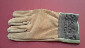 China high quality leather gloves factory