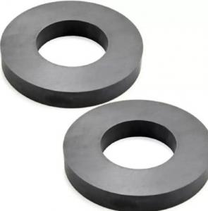 China Hard Ferrite Industrial Strength / Durable Round Ceramic Magnet Rings factory