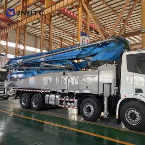 China HOWO 8x4 Chassis Concrete Pump Truck 371HP Euro2 factory