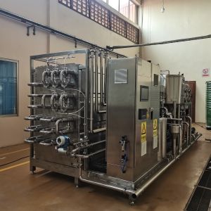 SUS 316L Mango Jam Juice Processing Machine 200T / D Easy Operation