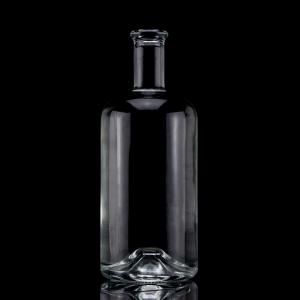 China Glass Bottle For Liquor 750ml Capacity Acid Etch Surface Glass Material factory