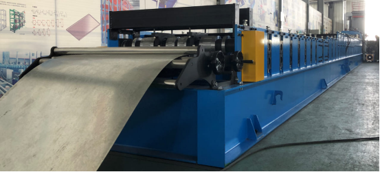 Steel Decking Single Wave Rolling Forming Machine With Middle Plate Welded Frame