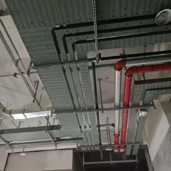 Corrosion Resistant Galvanized Seismic Brackets for Bolted Installation