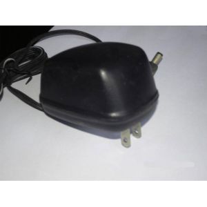 China Universal AC DC linear adapter factory