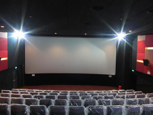 China 25m Width Seamless Silver Projection Screen For Giant Cinema Hall factory