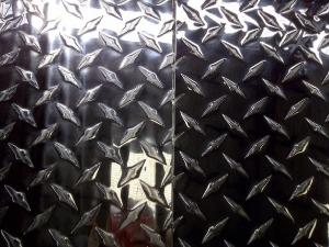 China 1060 3003-H22 4017 5052 5086 Embossed Aluminum Tread Plate Sheet Customize Any Sizes on sale