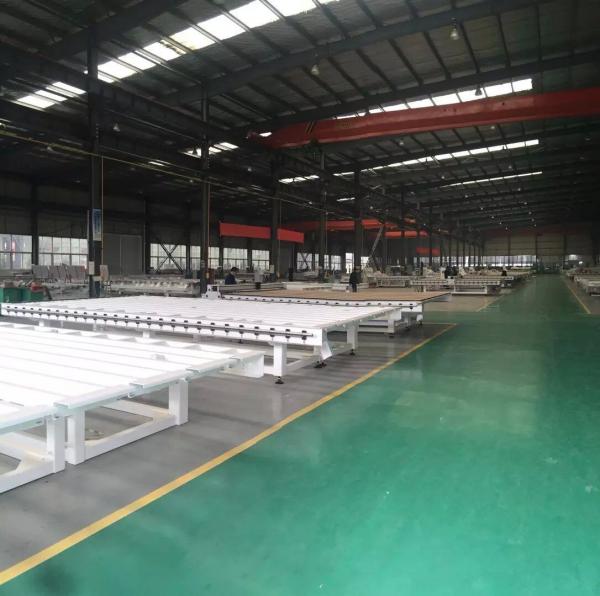 China Multifunction CNC Automatic Glass Cutting Machine 3700x2500mm Size factory