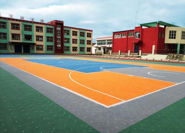 China Shock Absorption Removable Basketball Court Flooring No Light Reflection Super Flexible factory