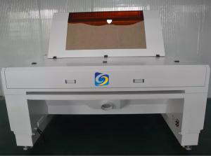 China Water Cooling 60W - 260W CO2 Laser Engraving Cutting Machine For Cloth factory