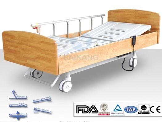 China Hospital Bed Three function electric homecare bed factory