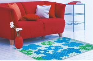 China indoor decoration PVC anti slip rug mat anti fusty and anti pollution disposal non slip mat on sale