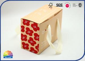 China Kraft Paper Gift Box Flowers With Silk Handle Customized Logo matte varnishing on sale
