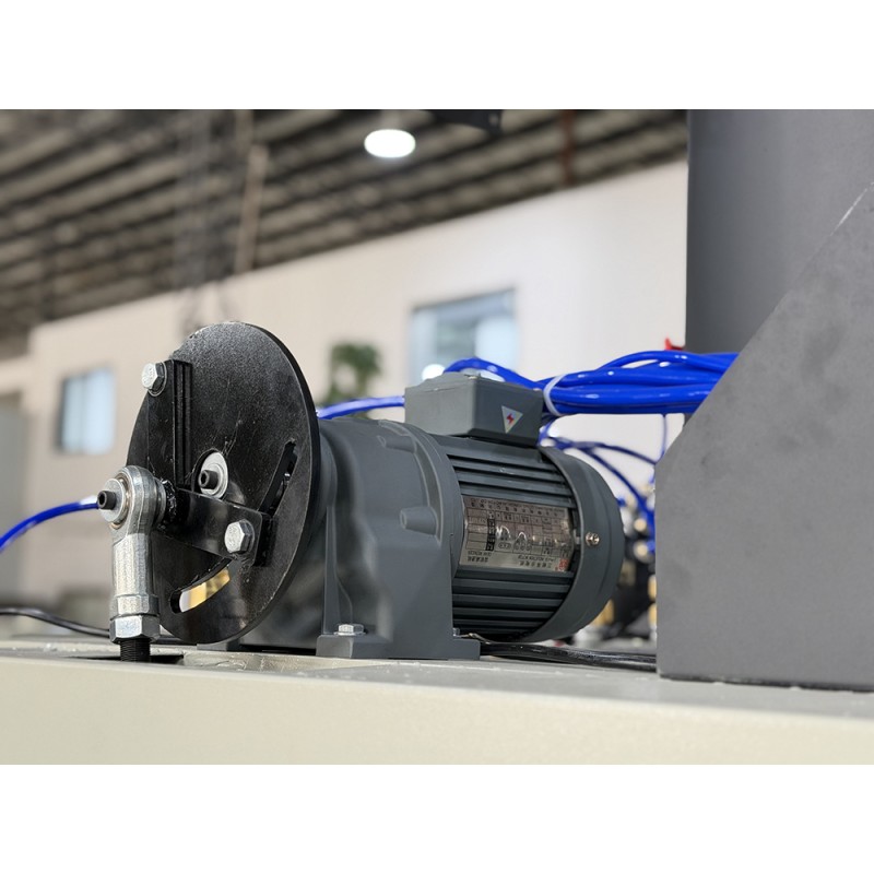 Fully Automatic Conveyor Surface automatic sand blasting machine For Various Workpieces