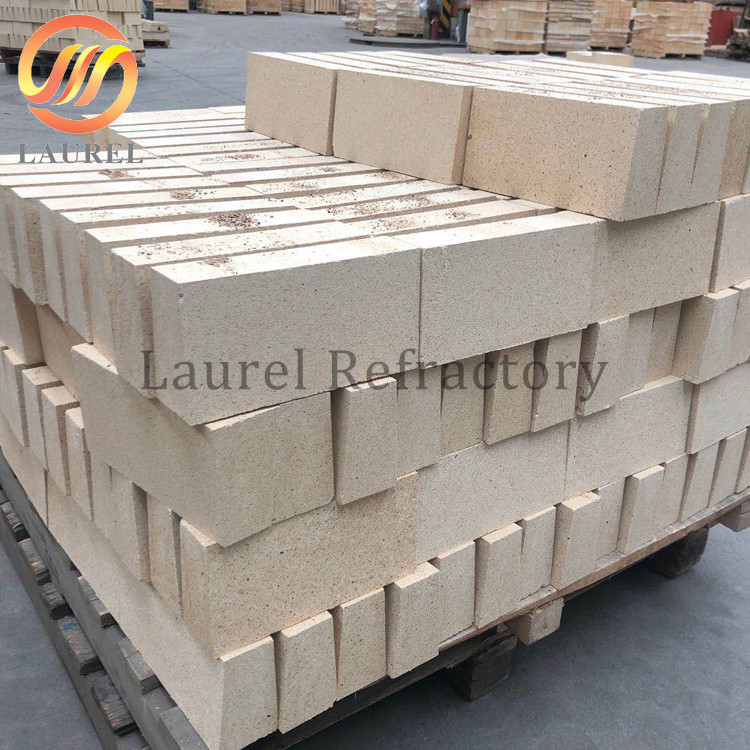High Temperature Fireproof Insulating High Density 2.6g/cm3 Al203 Refractory Fire Brick for Pizza Oven
