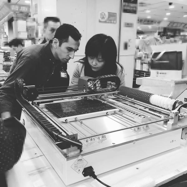 CHMT36 Desktop SMD LED Pick And Place Machine , 29 Feeders 2 Heads Small SMT Machine