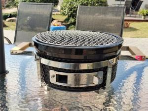 China Table Black Ceramic Kamado Grill BBQ Stainless Steel Kitchenware factory