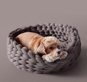 China Lucky Monet Cotton Knitted Cat Bed Basket Warm Soft Woven Cat Nest Cozy Cuddler factory