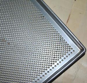China Metal Perforated Baking Serving Tray For Oven , Stainless Steel Food Tray factory