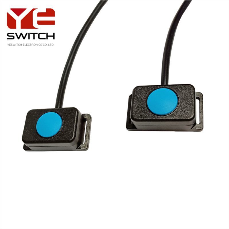 Wired Push Button Switch IP68 Waterproof E Stop Push Button