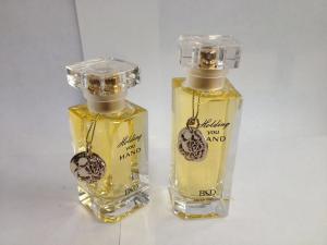 China Square Refillable Glass Perfume Bottles Sprayer Bottles Makeup Packaging OEM on sale
