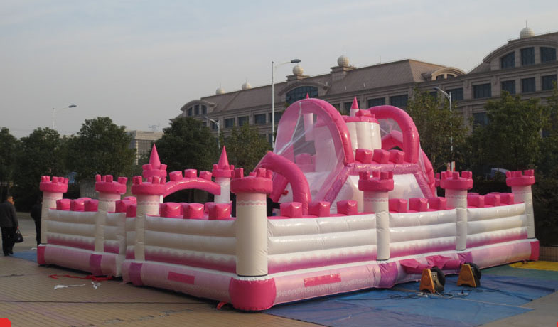 Customize Inflatable Bouncy House pink Inflatable Fun City Inflatable Bounce Castle with Slide for Kids for Sale