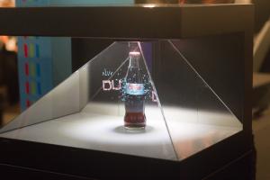 China 32 Inch 270 Degree 3D Hologram Showcase For Retail / Advertising factory
