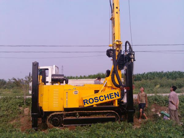 China 400m Water Well Drilling Rig Machine With Eaton Hydraulic Motor 12T Feed Force factory