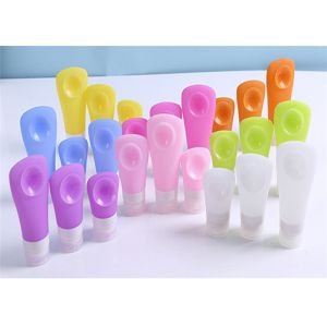 China Small Refillable Shampoo Bottles , Personal Care Leak Proof Travel Containers on sale