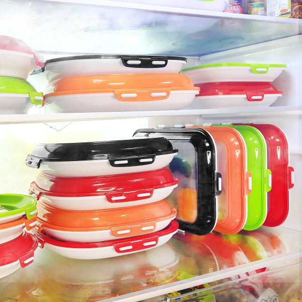 Square Shape Kitchen Food Trays Stackable Reusable For Freezer