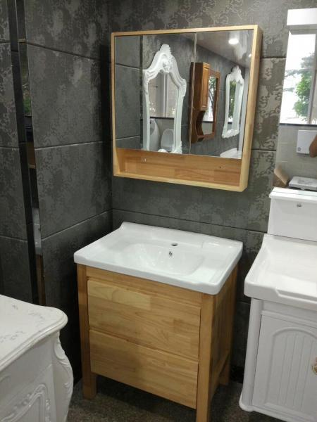 China Burlywood Color 32 Inch Single Sink Bathroom Vanity , Square Bathroom Cabinet factory