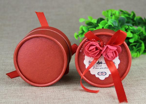 China Mini Red Round Boxes and  Paper Cans  for Wedding Gift / Birthday Gift Packaging factory