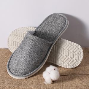 China Unisex Disposable Hotel Slippers Non Slip White Hotel Slippers factory