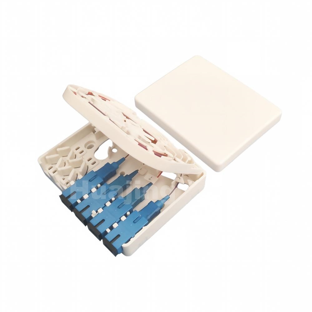 Compact FTTH Optical Fiber Panel With 4 SC Adapter Interfaces