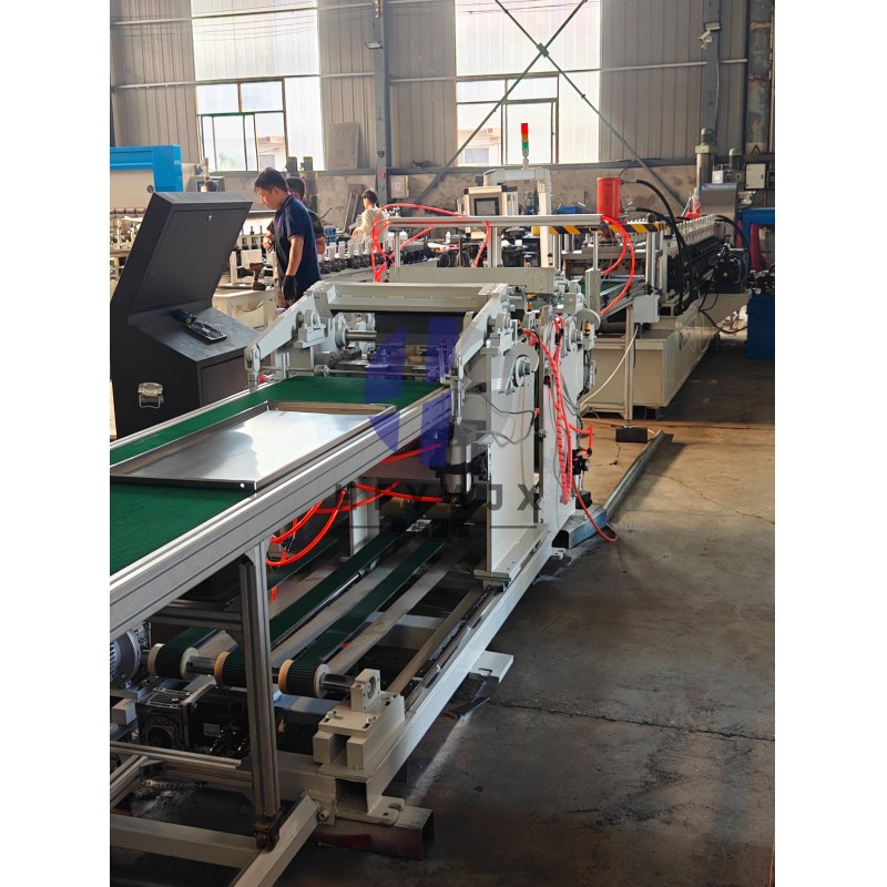 Fast Production Electric Shelf Panel Roll Forming Machine Fully Automatic 0-10m/Min