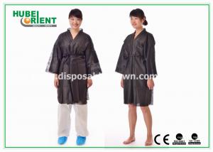 China Breathable Soft Nonwoven Polypropylene Disposable Bathrobe for Spa Sauna factory