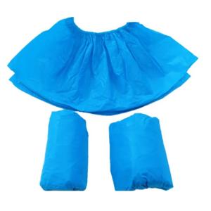 China Blue Hospital Lightweight Non Slip Disposable Shoes Cover 20GSM Film For Indoors factory