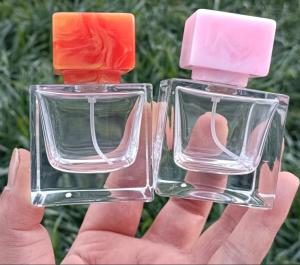 China In Stock Free Sample Luxury 50ml 100ml Square Glass Perfume Spray Bottle Wholesale factory