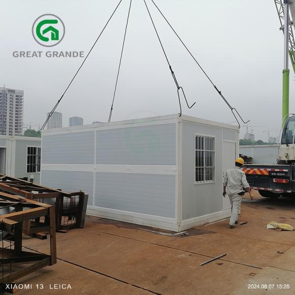 20FT Fold Out Container Homes Double-Layer Quick-Install Stackable Dormitory