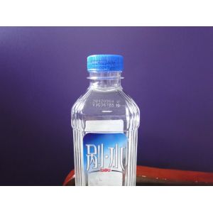 China High Repeated Precision Laser Date Coding Machine Long Operating Life factory