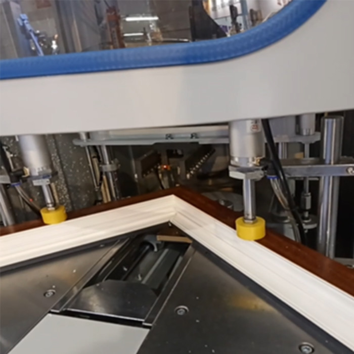 Upvc window door cnc corner cleaning machine cnc PVC Machine for window making