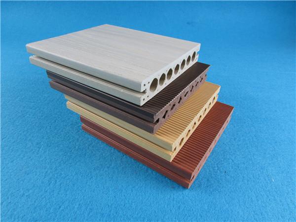 China Anti-UV Vinyl Decking Material / WPC Decking for Outdoor Flooring factory