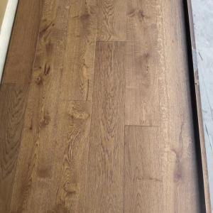 China Engineered Flooring Solid Wood Oak Maple Wood Tiles with Online Technical Support factory
