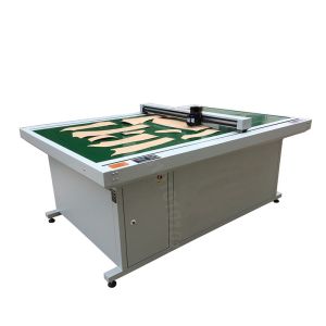 Professional Flatbed Cutting Plotter 1 - 4MB Cache Capacity USB Interface