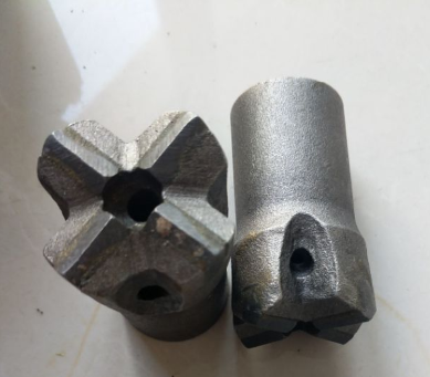 R25 43mm Cross Drill Bit Tungsten Carbide Rock Drill Bits X Type For Bench Drilling