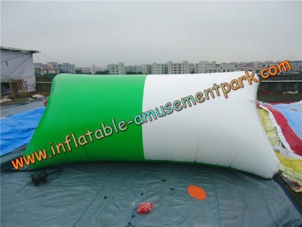 China Crazy Inflatable Water Toys / Inflatable Water Parks for Ocean or Lake factory