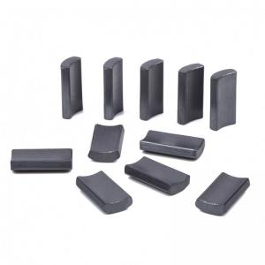 China Metallic Ceramic Ferrite Magnet Punching Ferrite Arc Magnet on sale