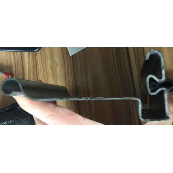 3 Tons Decoiler Shutter Door Frame Roll Forming Machine 40GP Container Maximal to 1.2mm