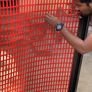 China 2.5mm PU CoatedTufflex Screen Mining Panel With 5mm Square Apertures factory